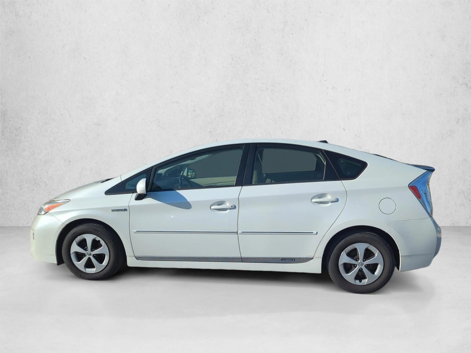 2014 Toyota Prius 5dr HB Four (Natl)