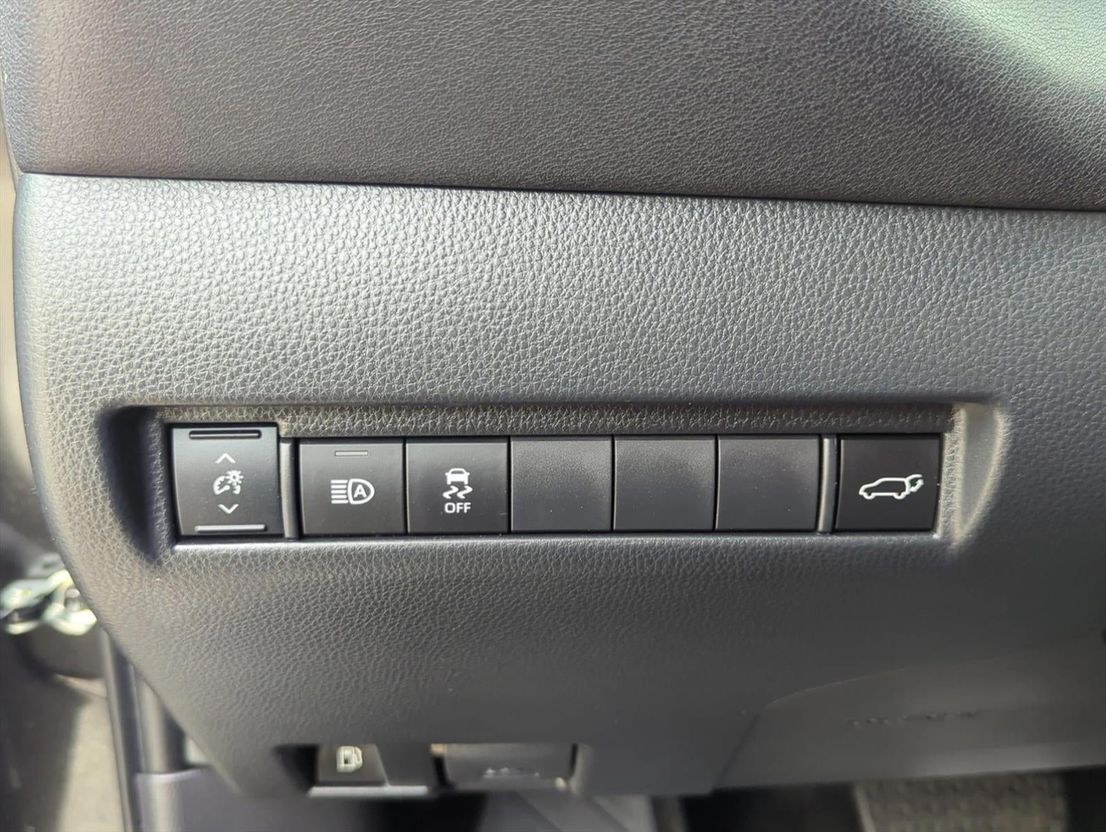 2024 Toyota Venza XLE AWD (Natl)