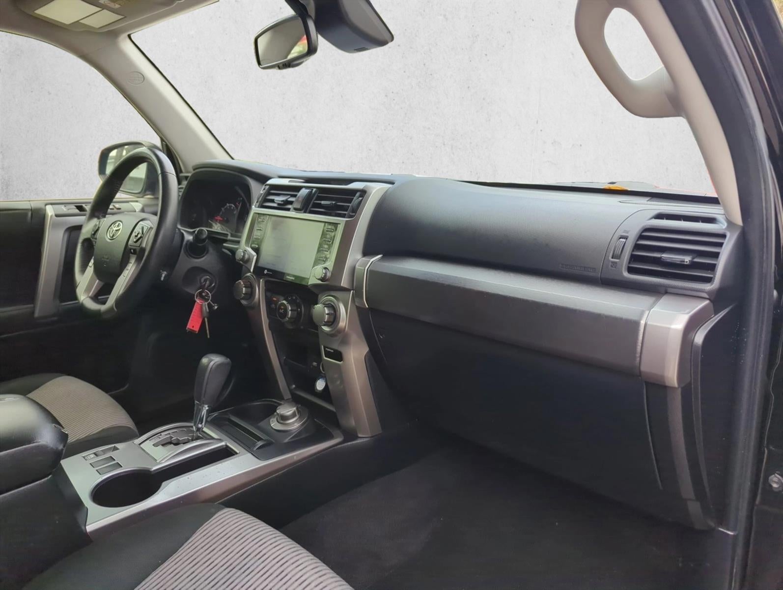 2020 Toyota 4Runner SR5 4WD (GS)