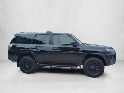 2020 Toyota 4Runner SR5 4WD (GS)
