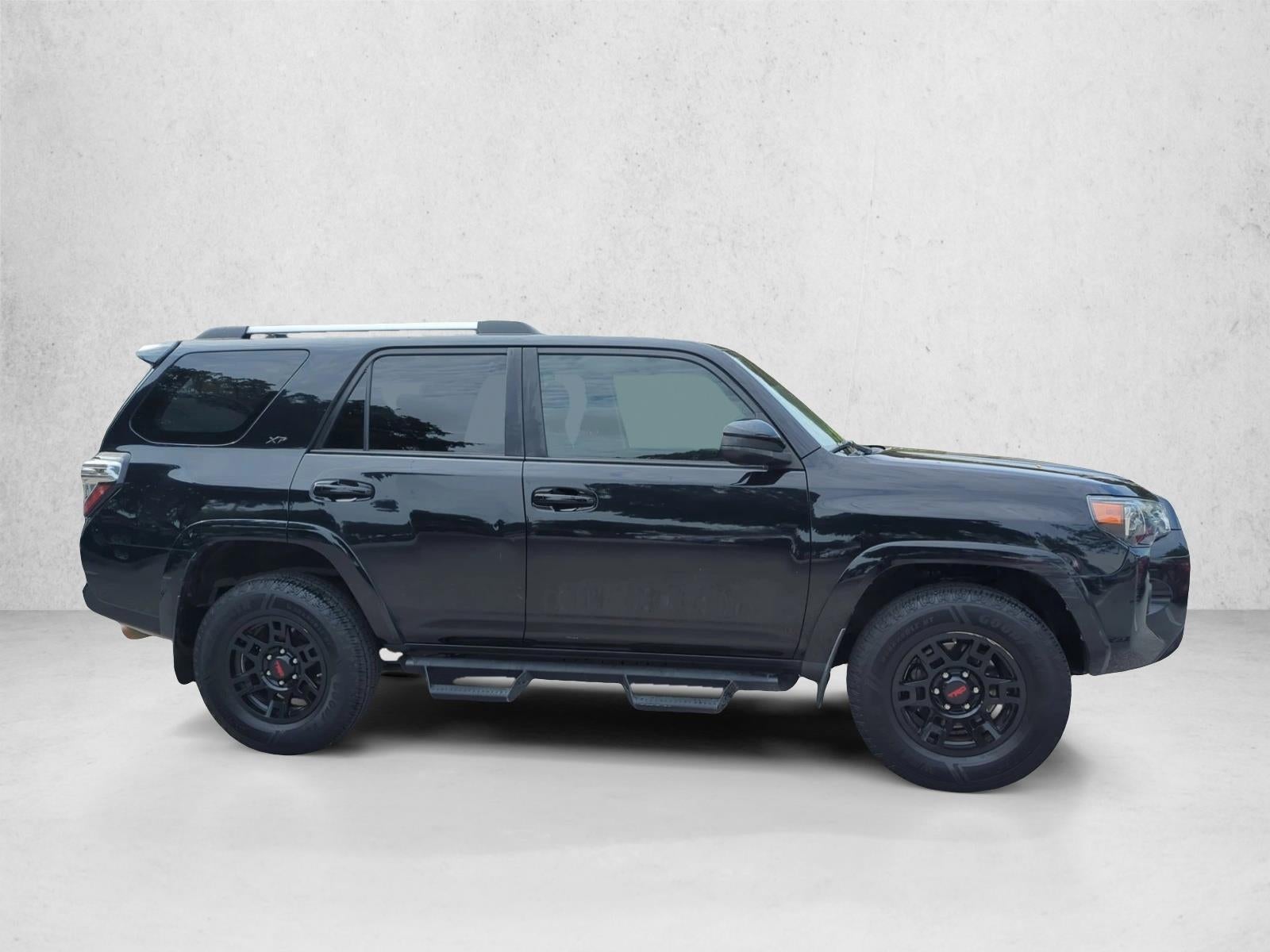 2020 Toyota 4Runner SR5 4WD (GS)