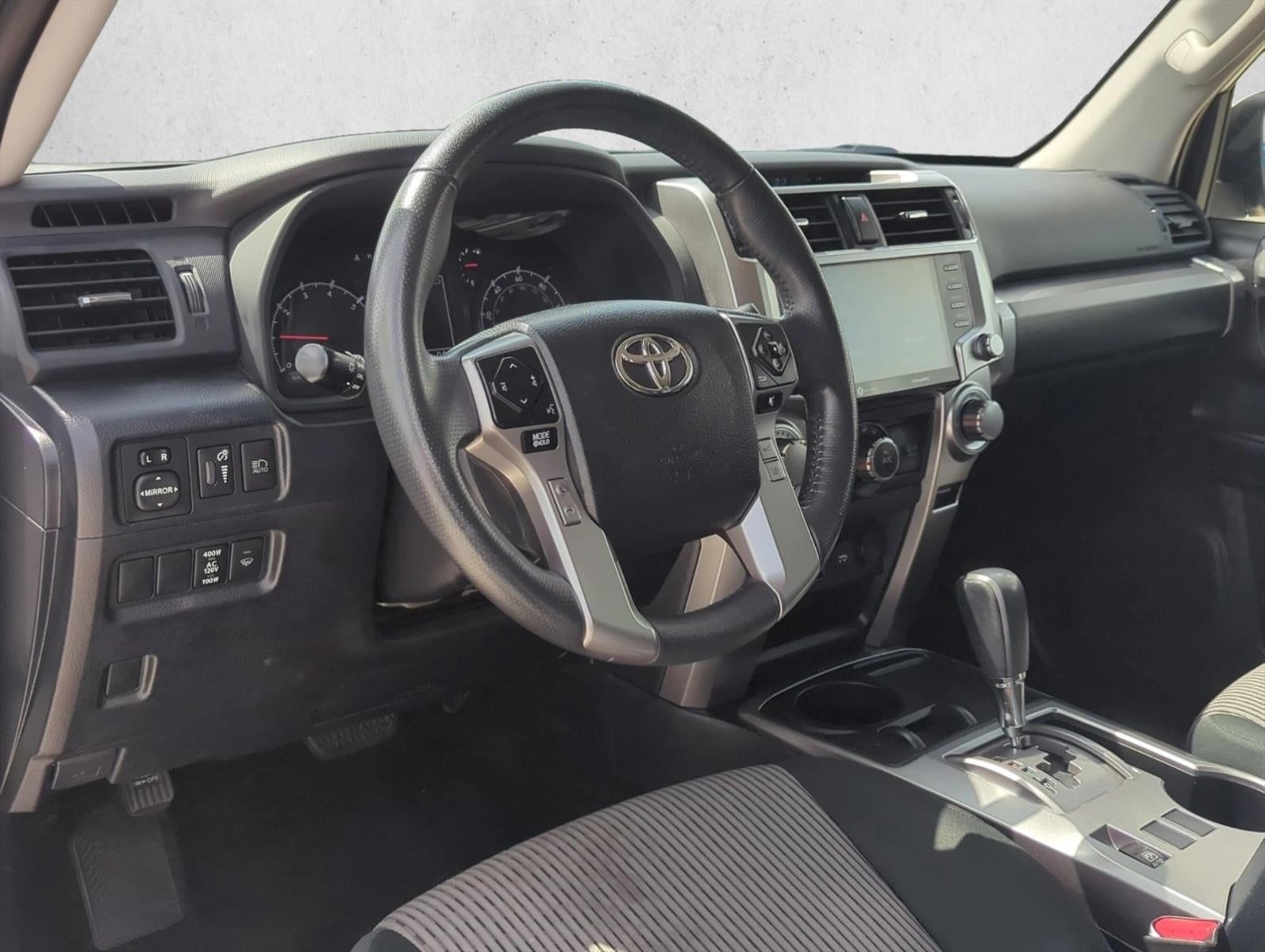 2022 Toyota 4Runner SR5 2WD (Natl)