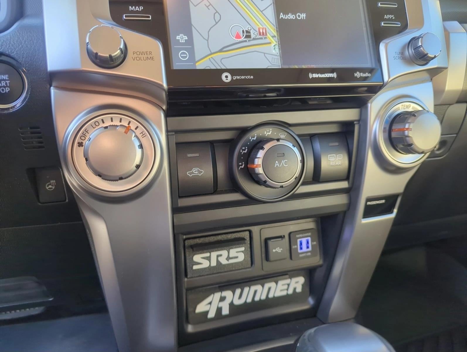 2024 Toyota 4Runner SR5 Premium 4WD (Natl)