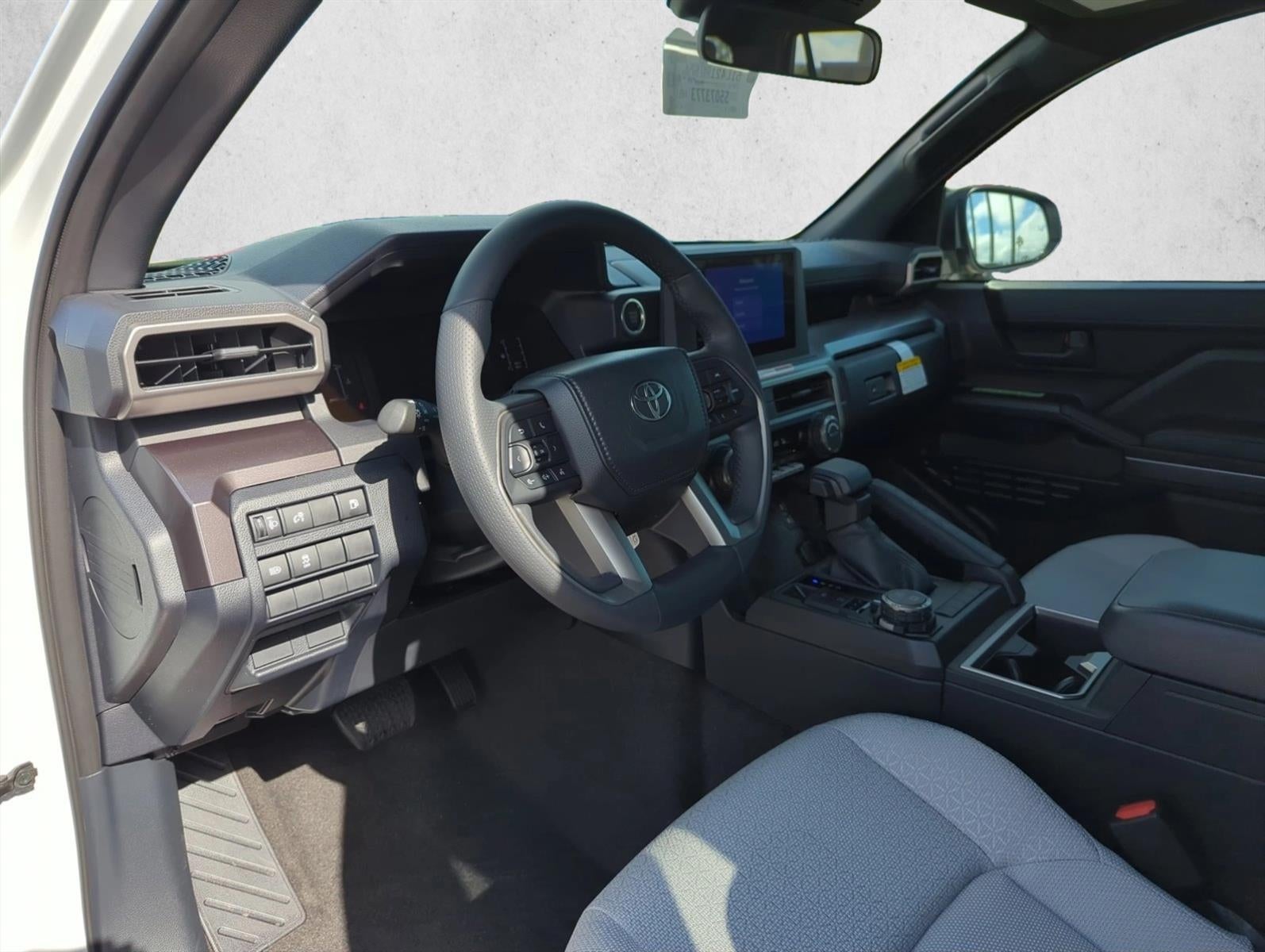 2025 Toyota 4Runner SR5 4WD (GS)