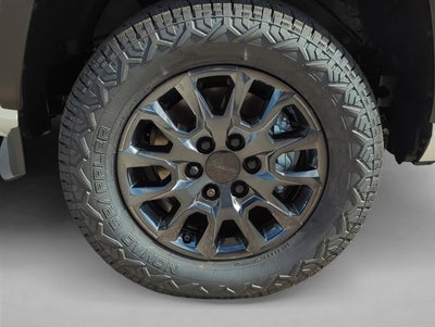 2025 Toyota 4Runner SR5 4WD (GS)