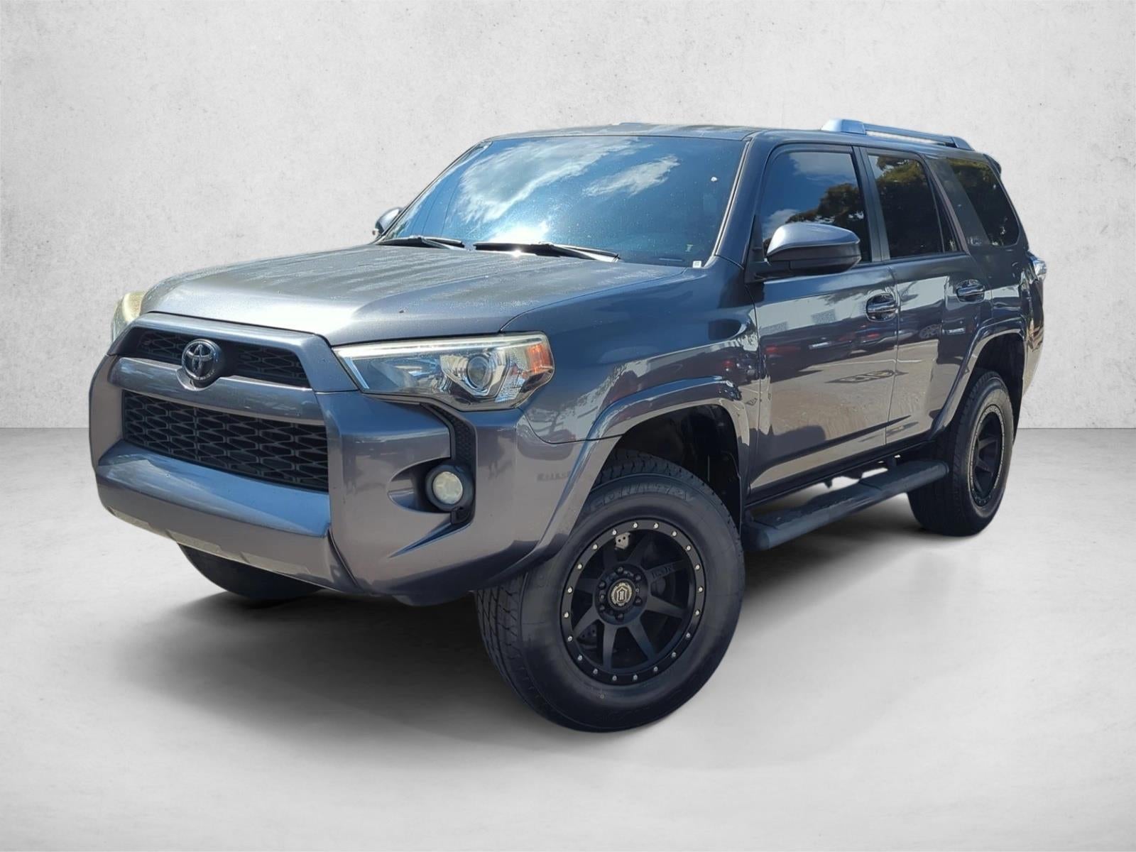 2018 Toyota 4Runner SR5 2WD (Natl)