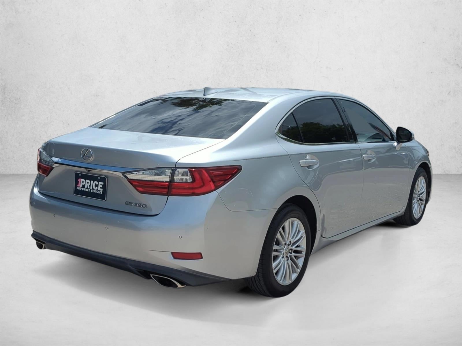 2016 Lexus ES 350 4dr Sdn