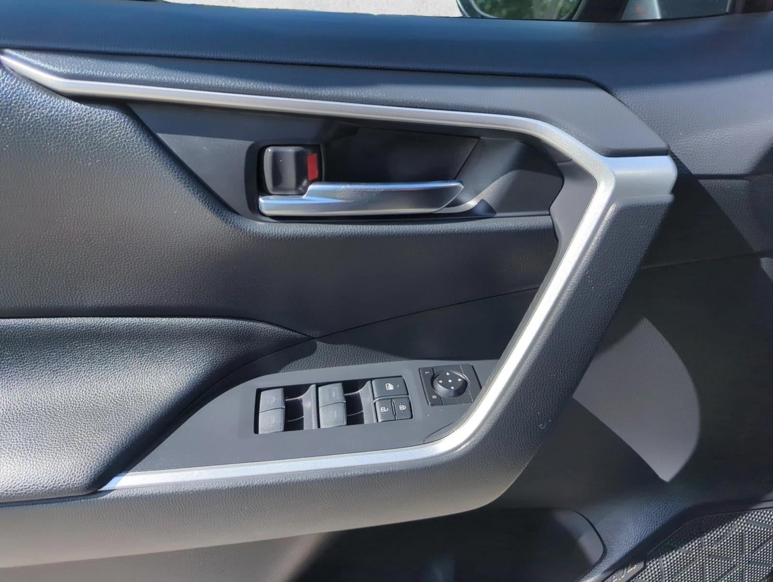 2023 Toyota RAV4 Prime SE (Natl)