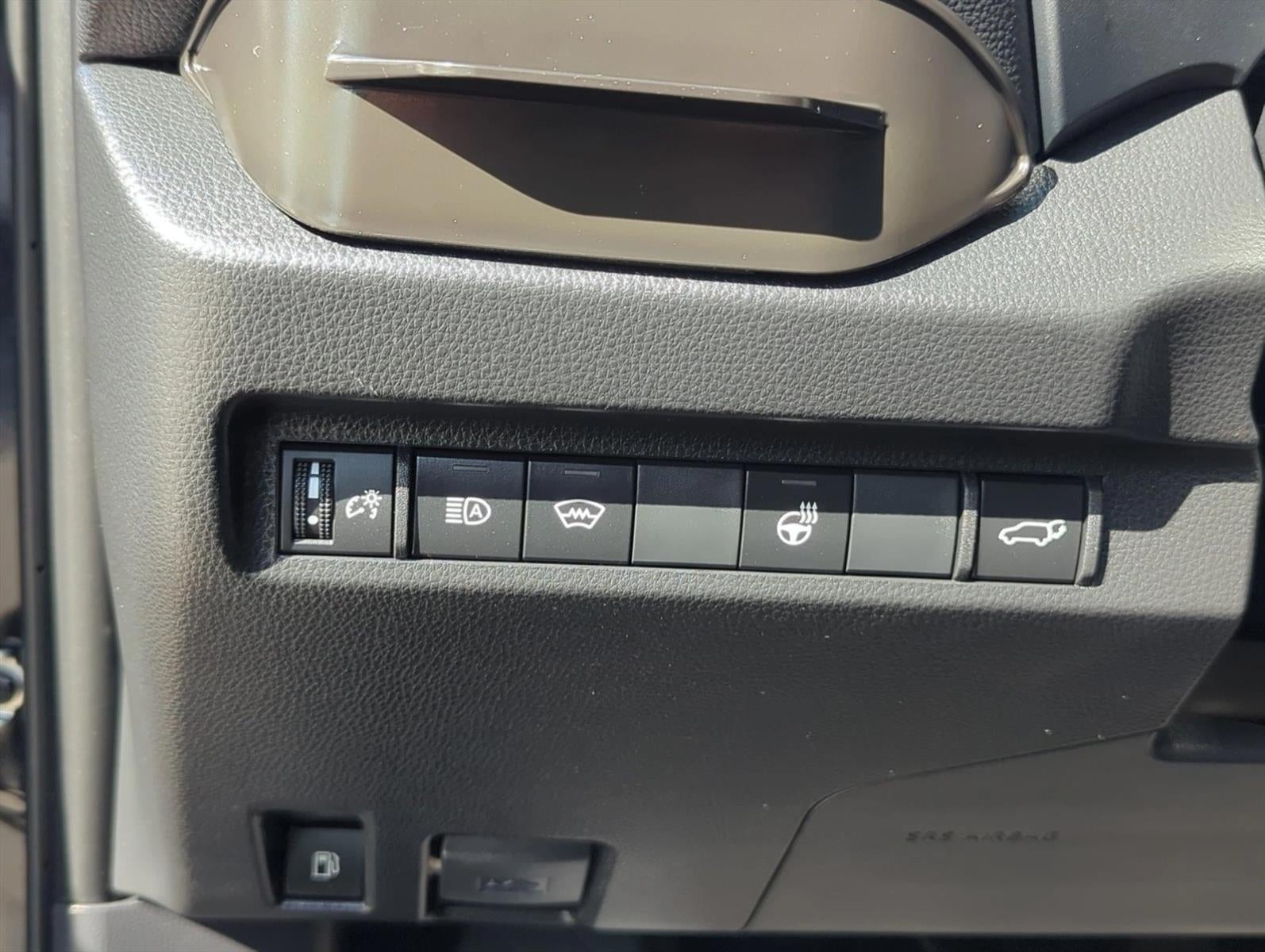 2023 Toyota RAV4 Prime SE (Natl)