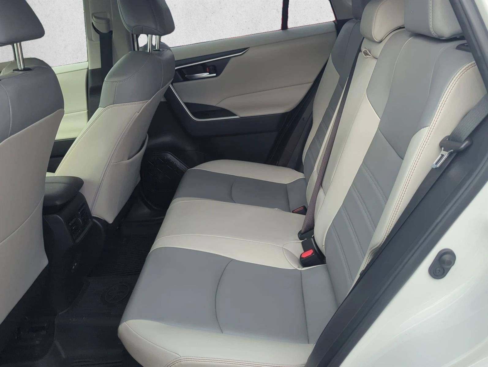 2023 Toyota RAV4 Hybrid XLE Premium AWD (Natl)