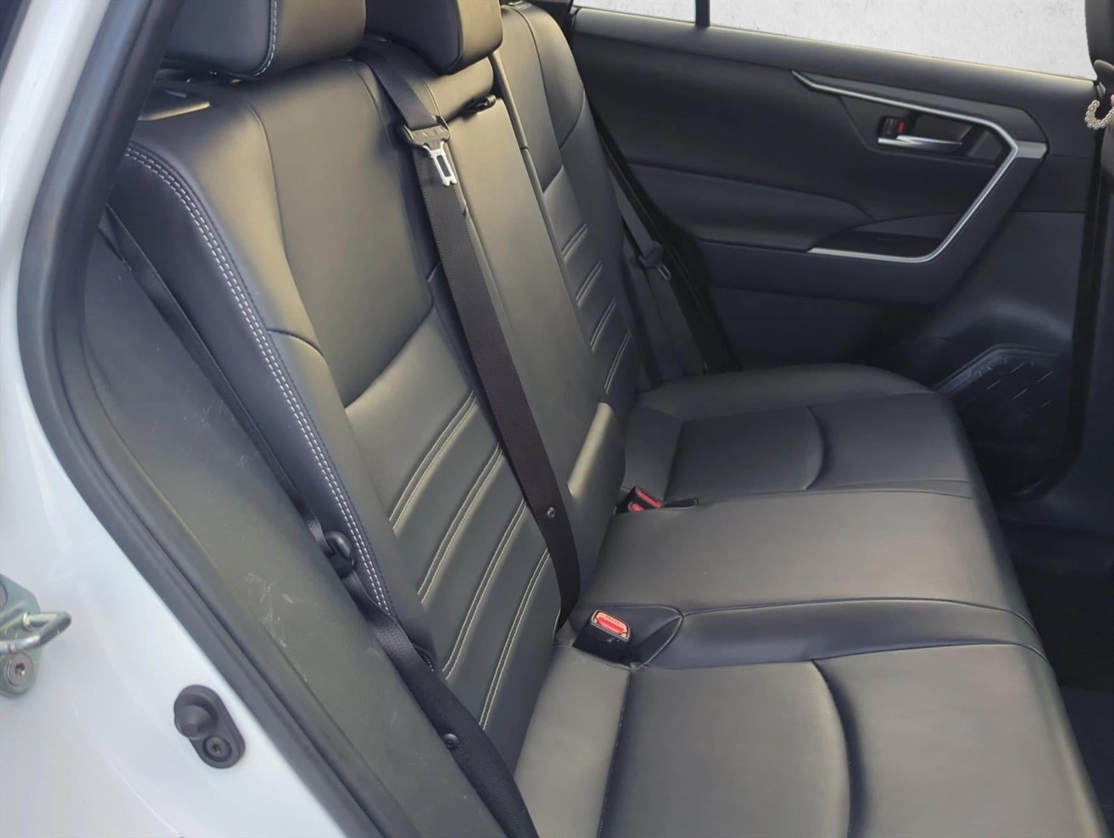 2025 Toyota RAV4 Hybrid XLE Premium AWD (Natl)