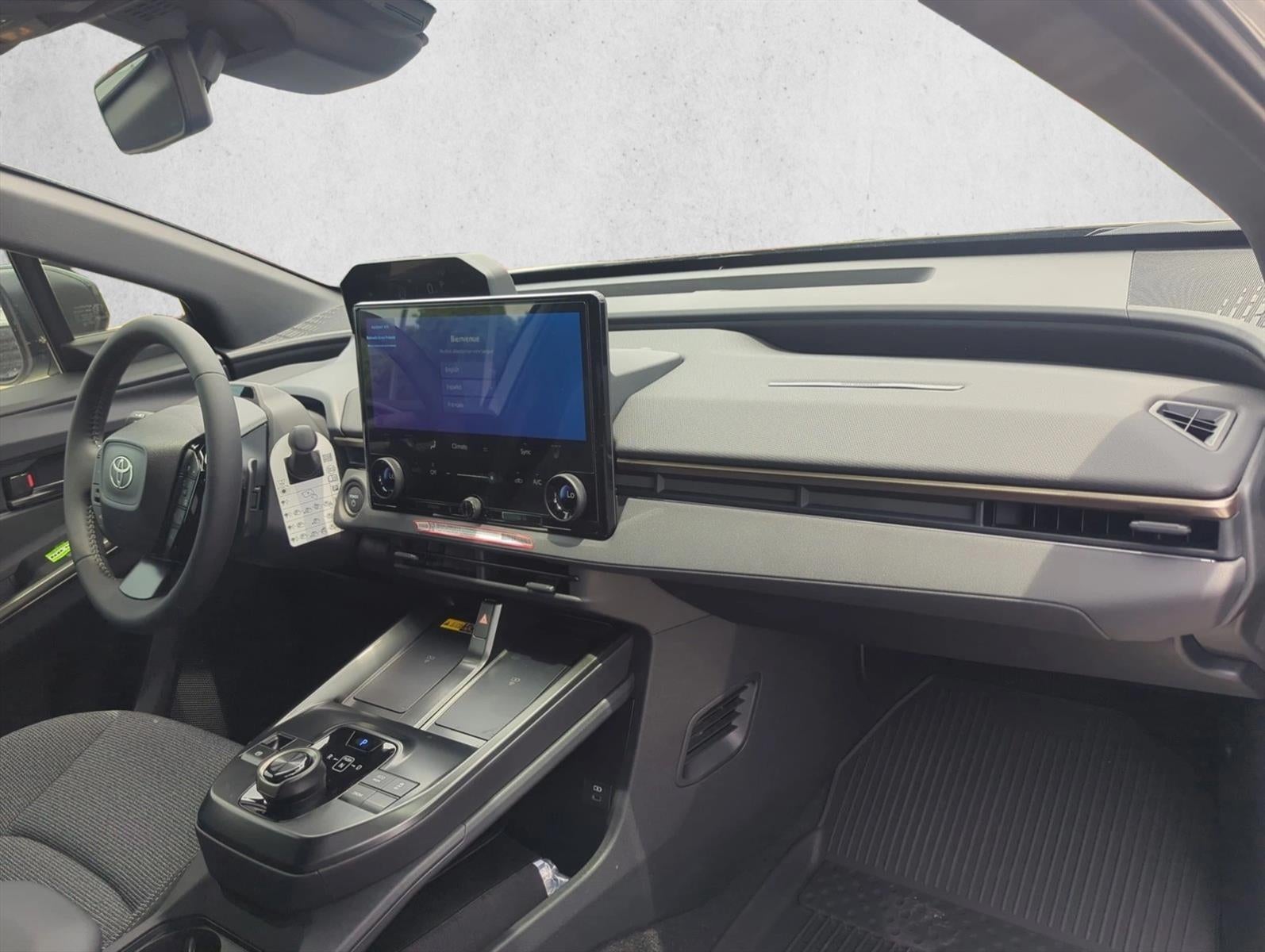 2026 Toyota bZ XLE Plus FWD (Natl)