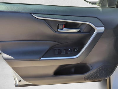 2019 Toyota RAV4 XLE Premium FWD (Natl)