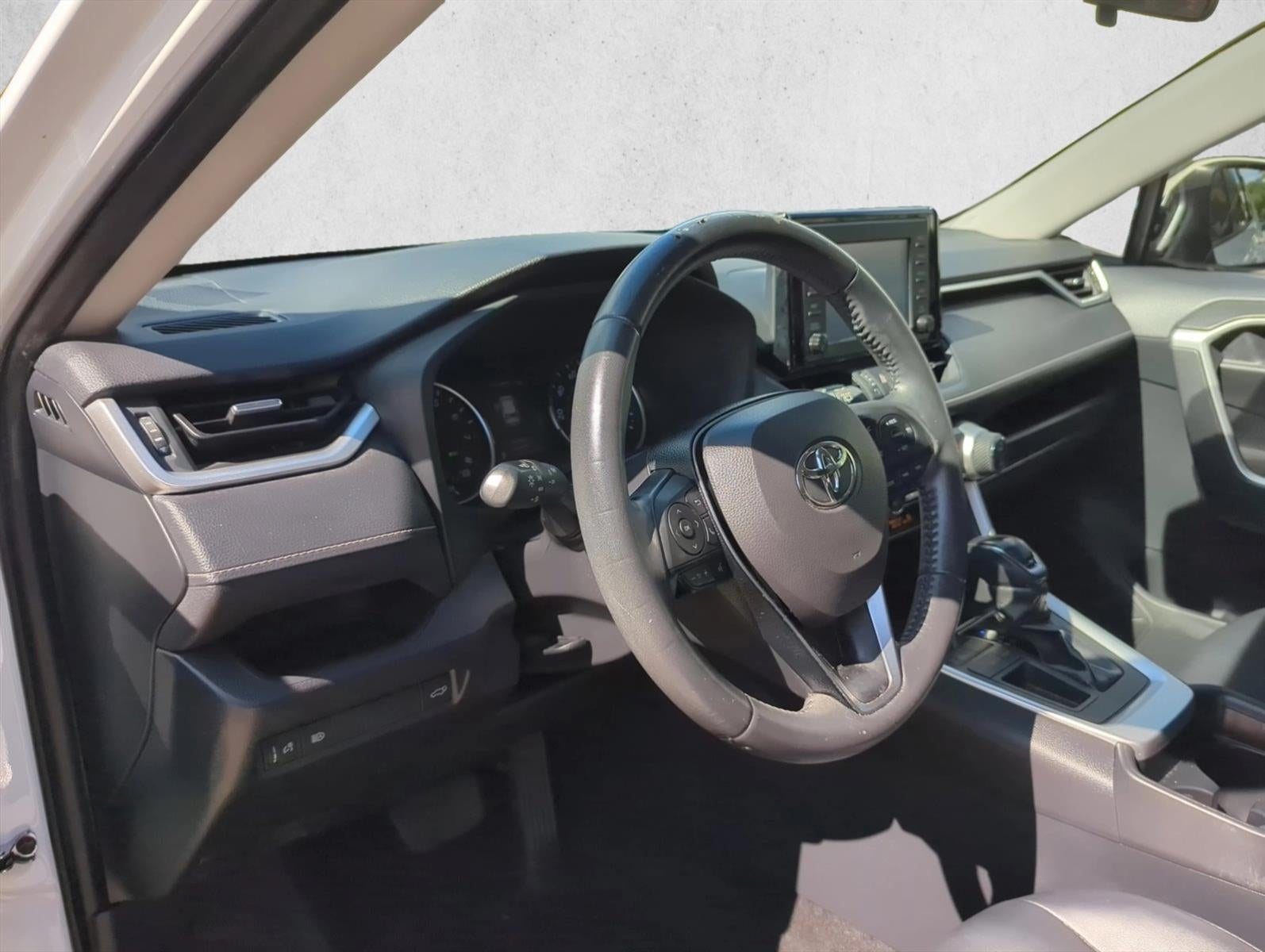 2019 Toyota RAV4 XLE Premium FWD (Natl)