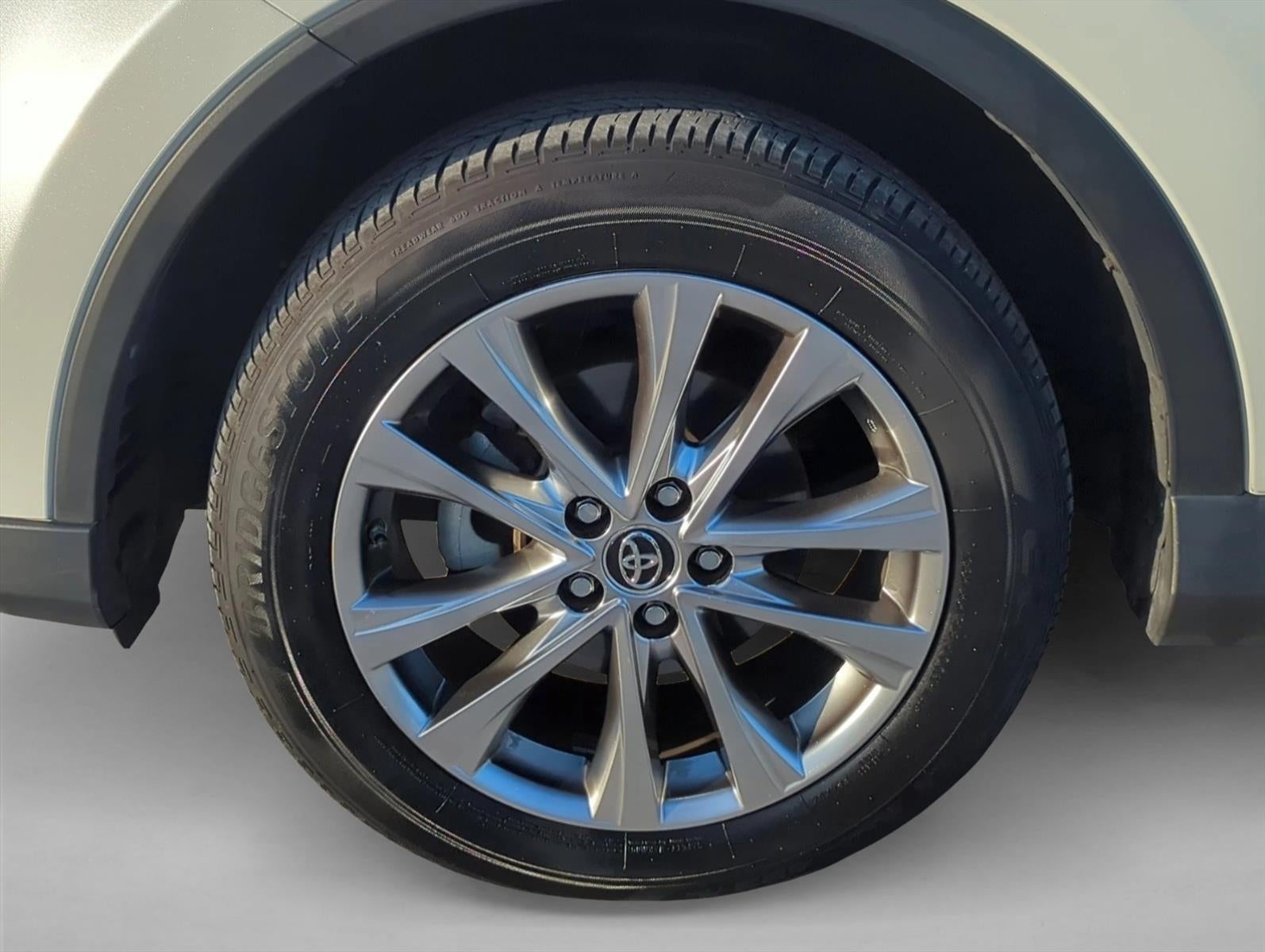 2017 Toyota RAV4 Hybrid Limited AWD (Natl)