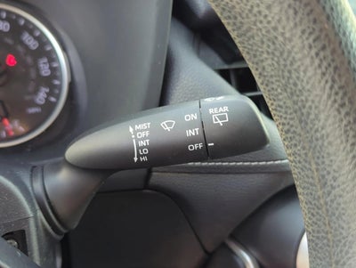 2019 Toyota RAV4 LE FWD (GS)