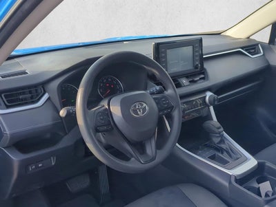2019 Toyota RAV4 LE FWD (GS)