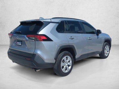 2020 Toyota RAV4 LE FWD (GS)