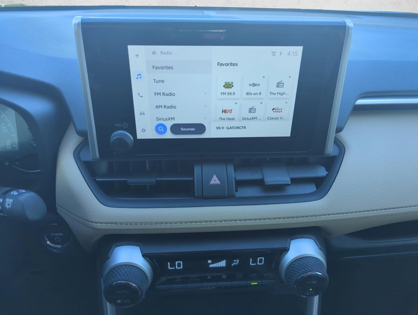 2025 Toyota RAV4 Hybrid XLE AWD (Natl)