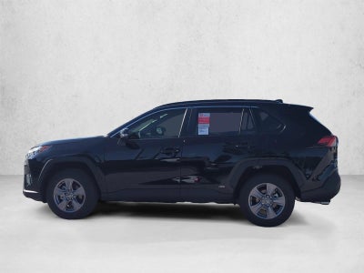 2025 Toyota RAV4 Hybrid XLE AWD (Natl)