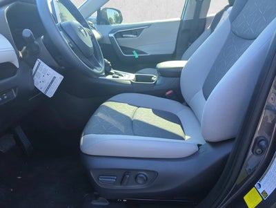 2025 Toyota RAV4 Hybrid XLE AWD (Natl)