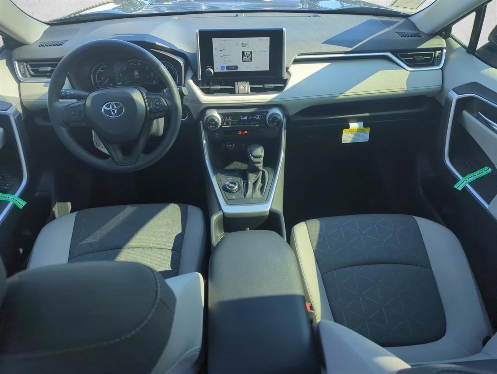 2025 Toyota RAV4 Hybrid XLE AWD (Natl)