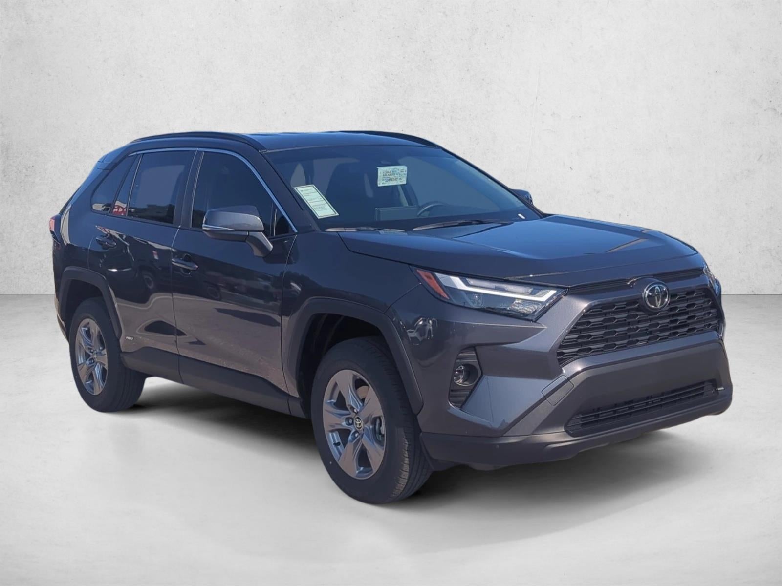 2025 Toyota RAV4 Hybrid XLE AWD (Natl)
