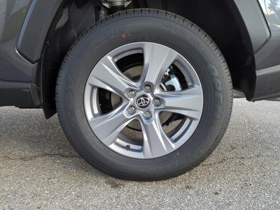 2025 Toyota RAV4 Hybrid XLE AWD (Natl)