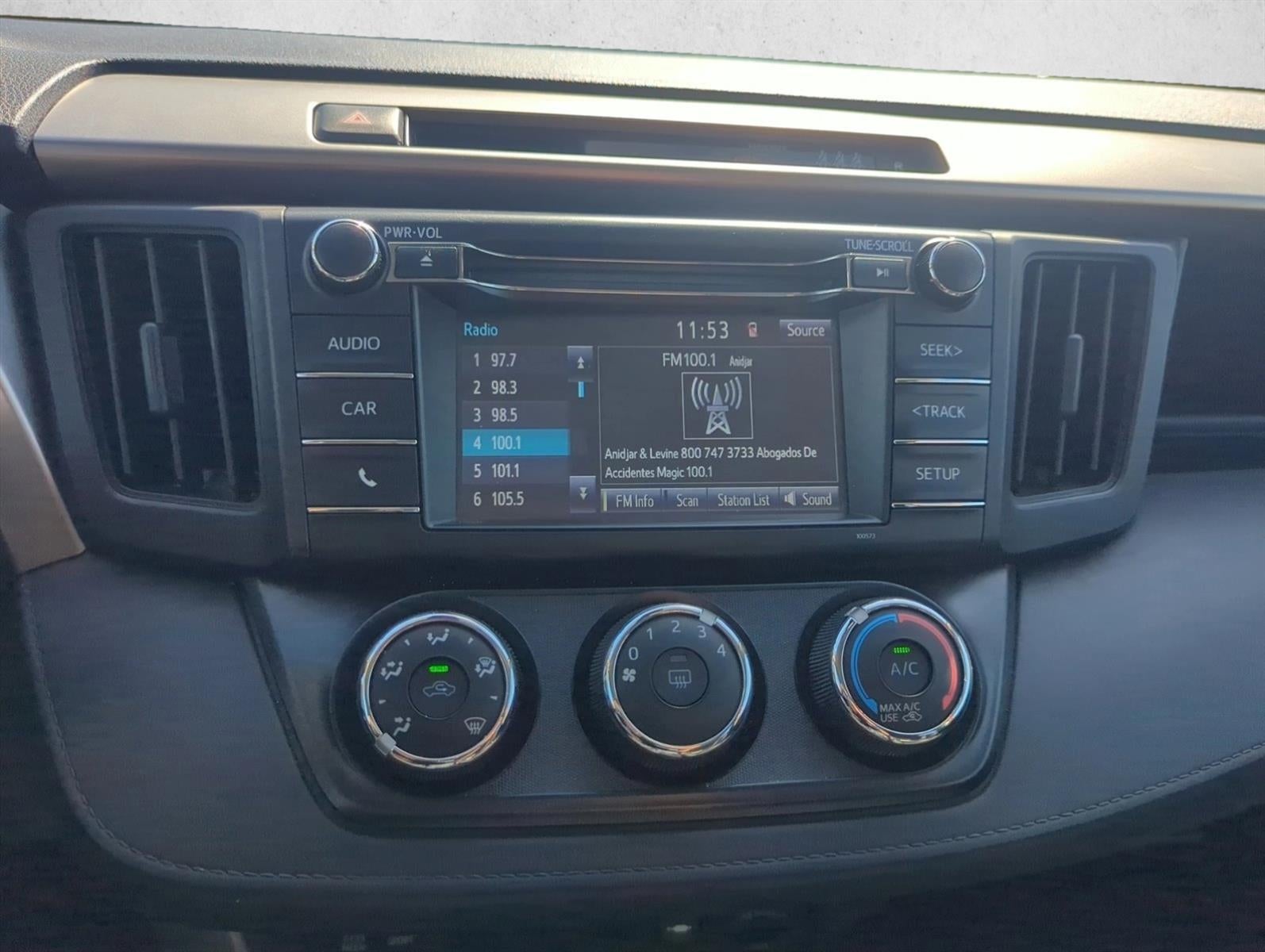 2017 Toyota RAV4 LE FWD (GS)