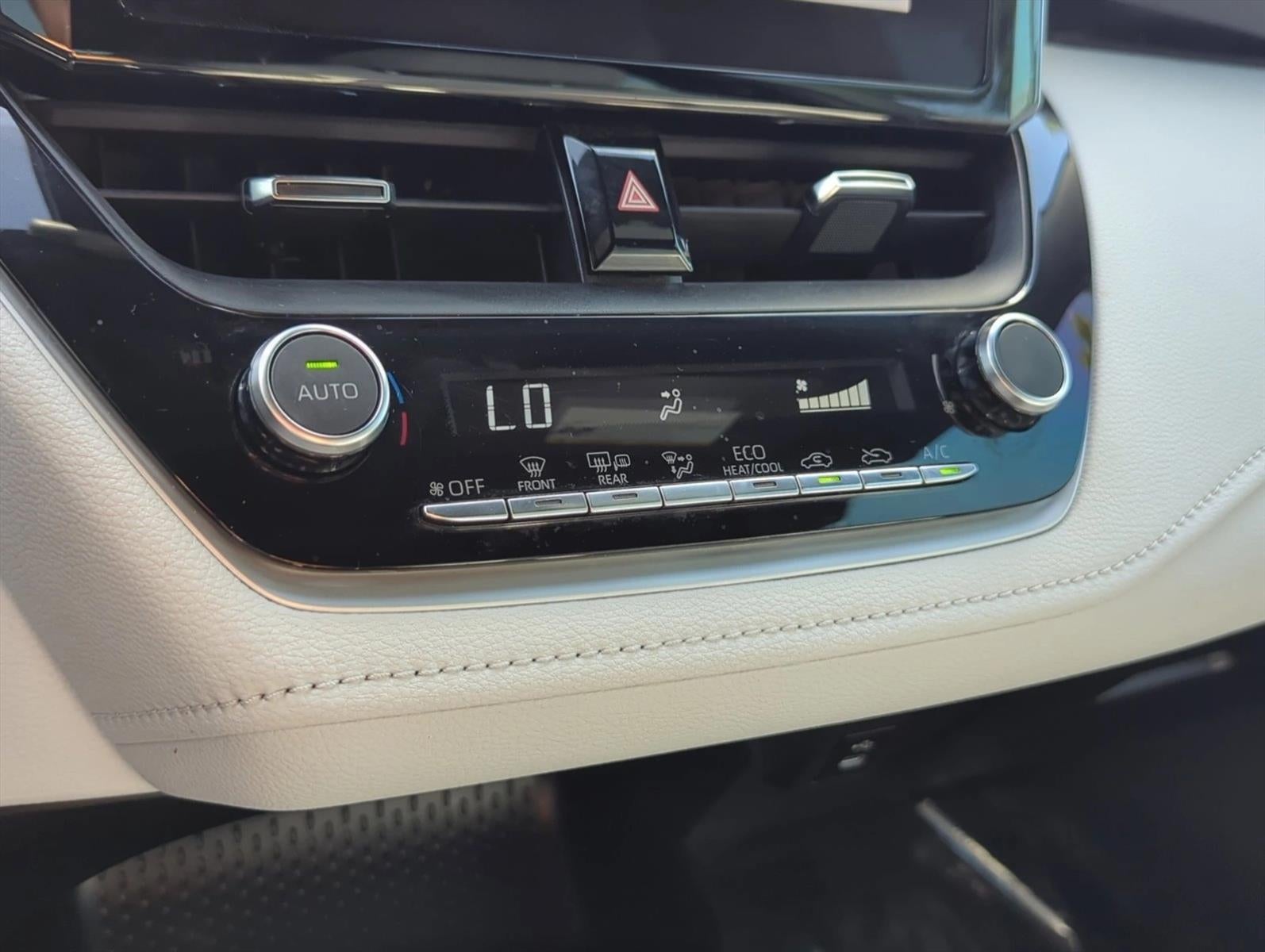 2023 Toyota Corolla Hatchback SE CVT (Natl)