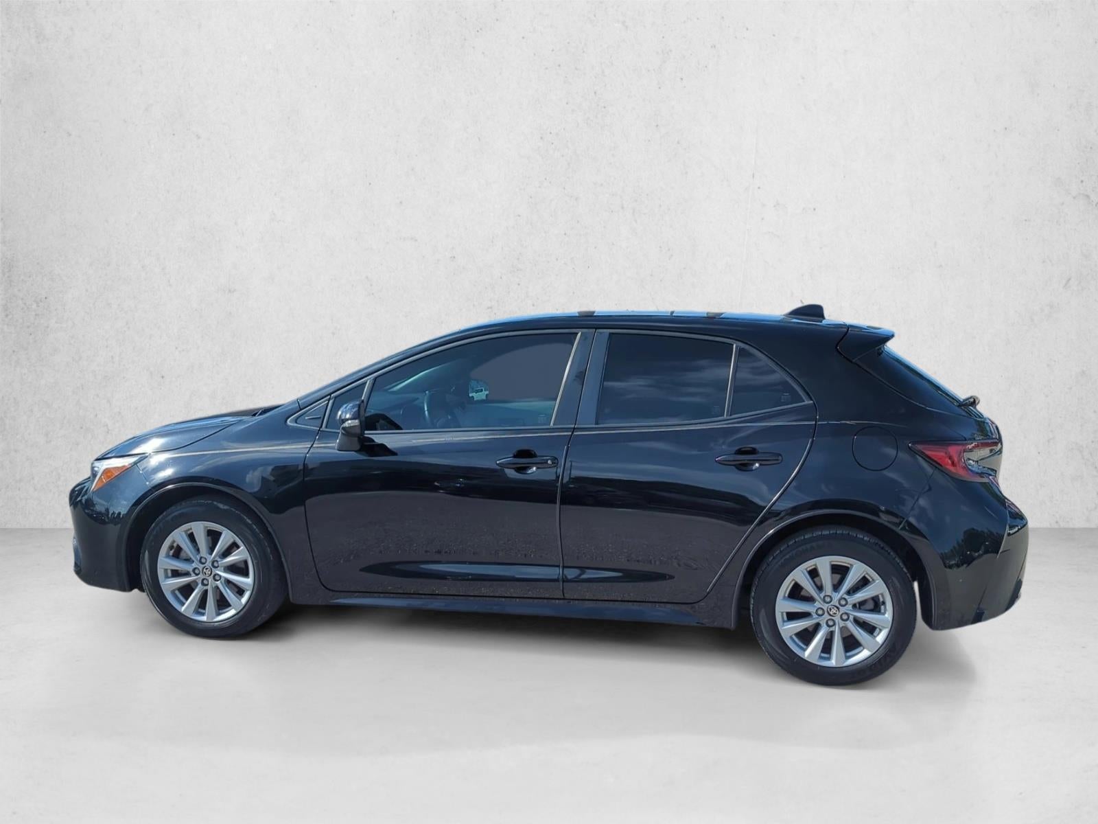 2023 Toyota Corolla Hatchback SE CVT (Natl)