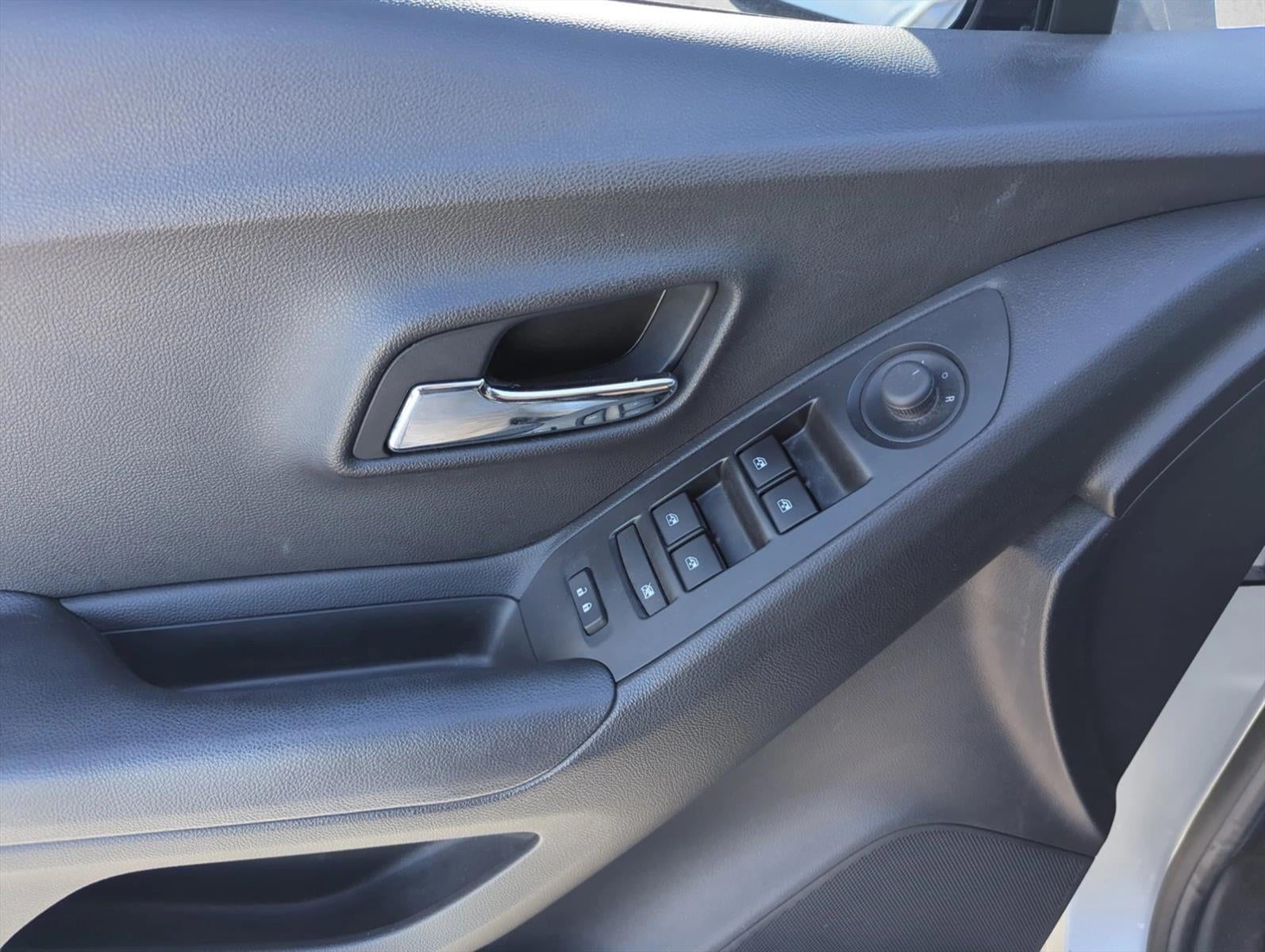 2020 Chevrolet Trax AWD LS