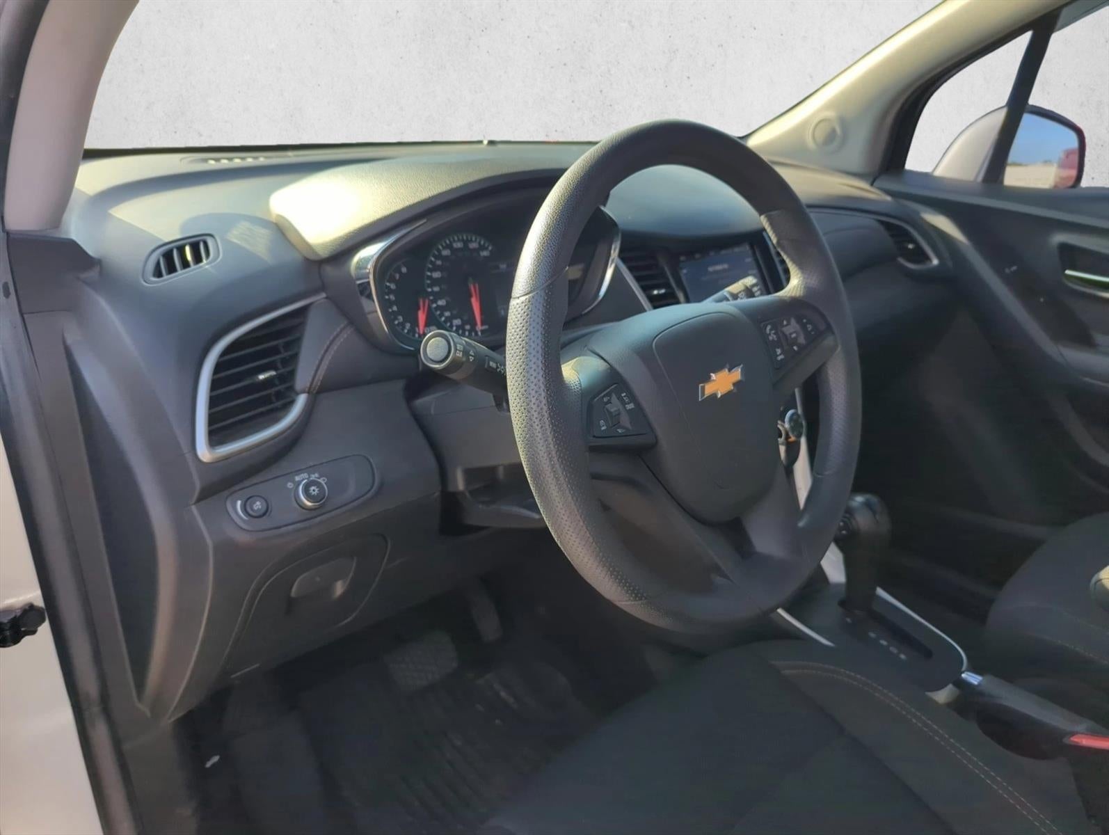 2020 Chevrolet Trax AWD LS