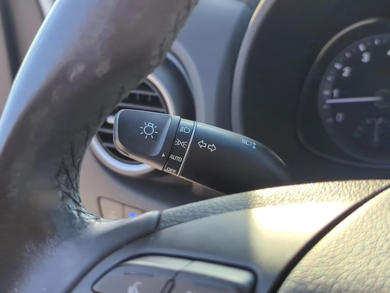 2021 Hyundai KONA SEL Auto FWD