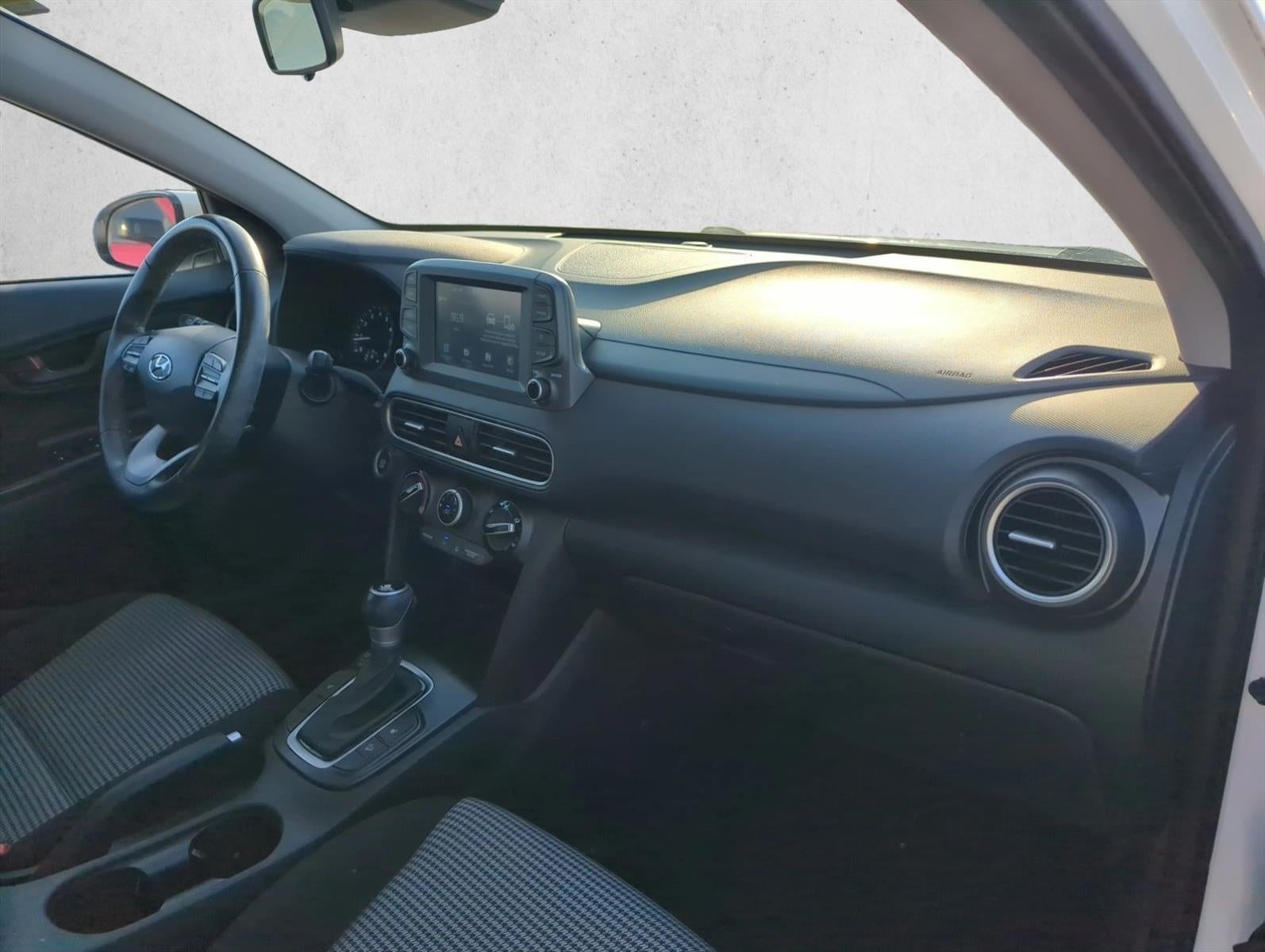 2021 Hyundai KONA SEL Auto FWD