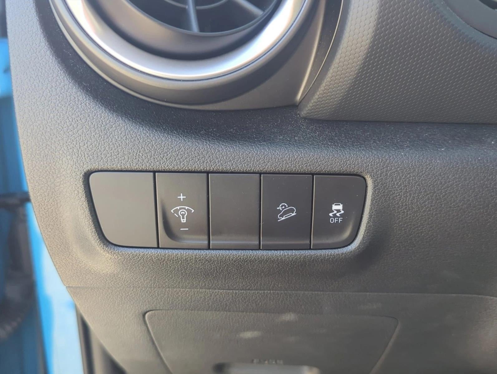 2022 Hyundai KONA Limited DCT FWD