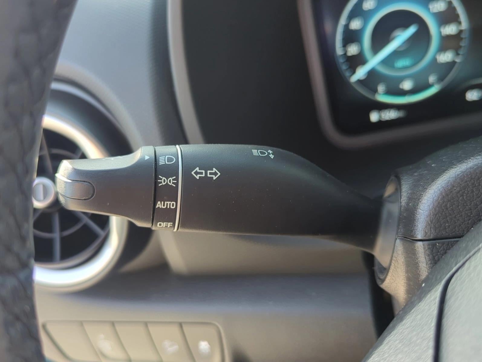 2022 Hyundai KONA Limited DCT FWD