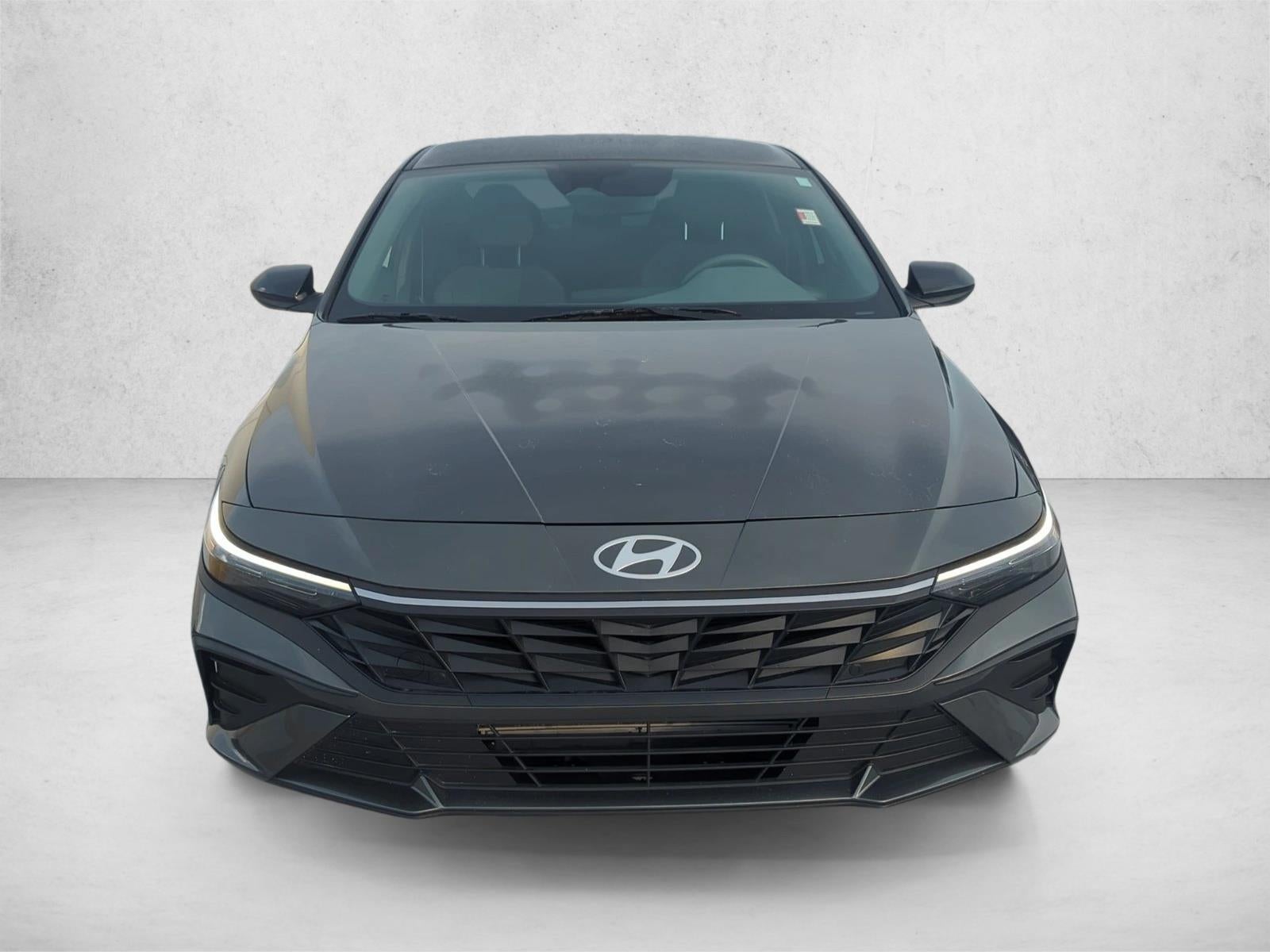 2025 Hyundai ELANTRA SEL Sport IVT