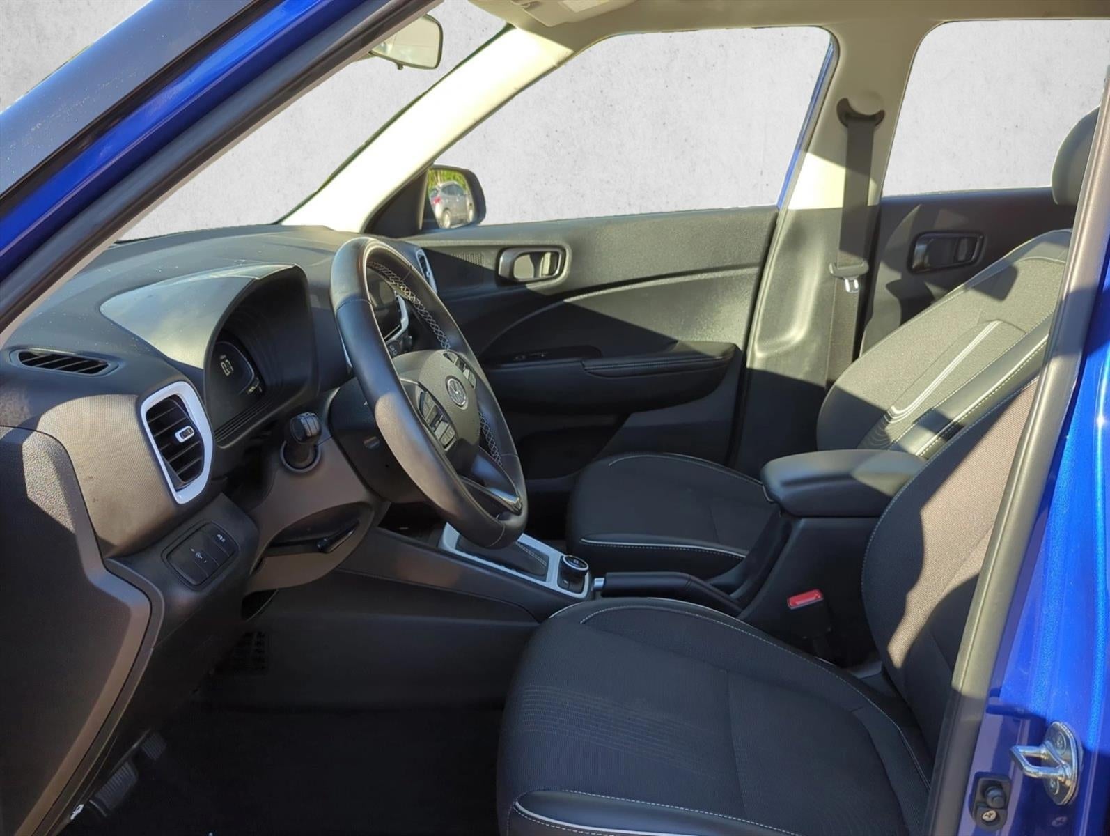 2024 Hyundai VENUE Limited IVT