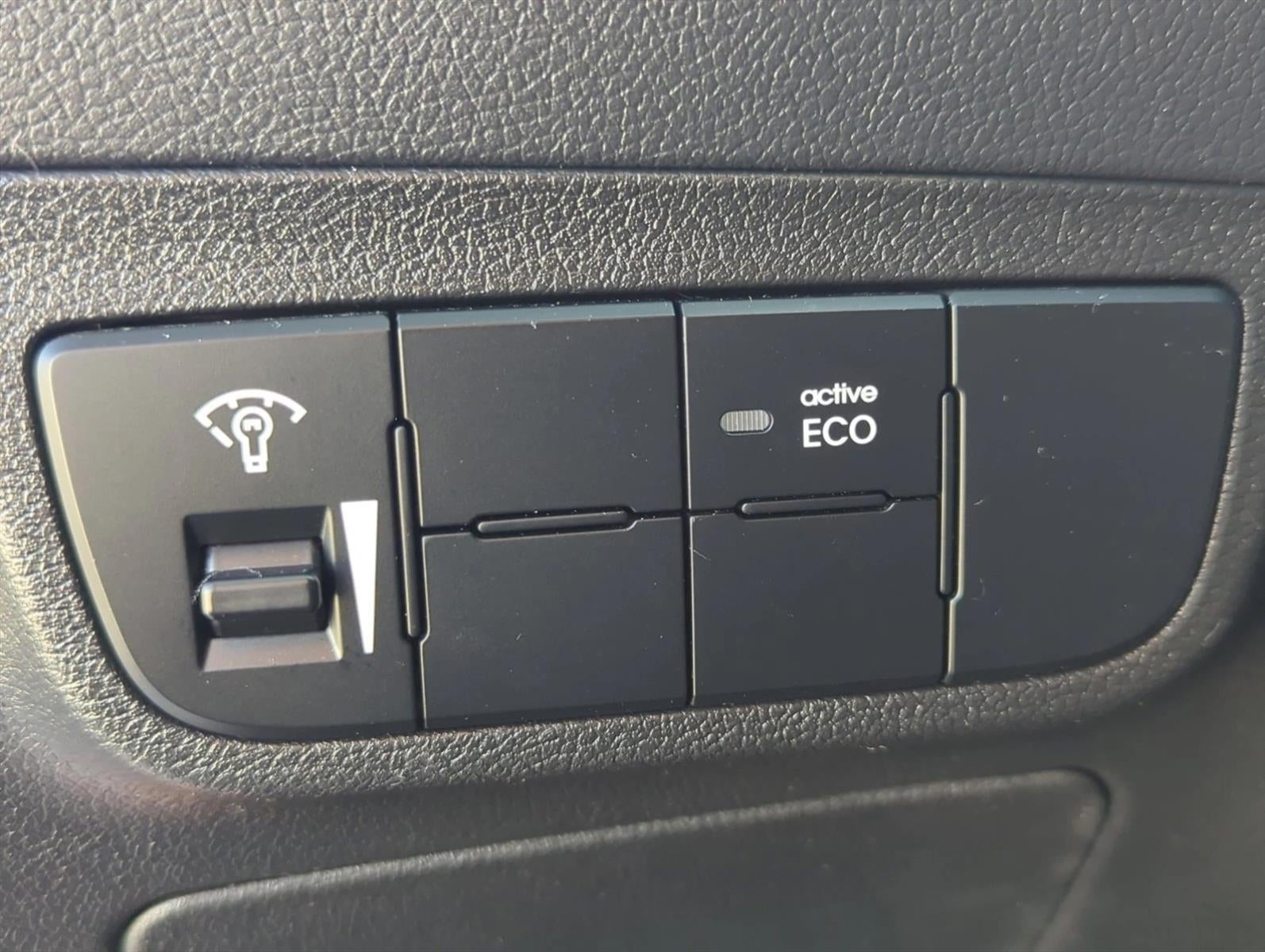 2015 Hyundai VELOSTER 3dr Cpe Auto RE:FLEX w/Black Int