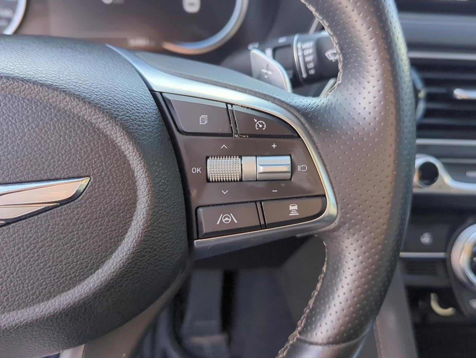 2023 Genesis G70 2.0T AWD