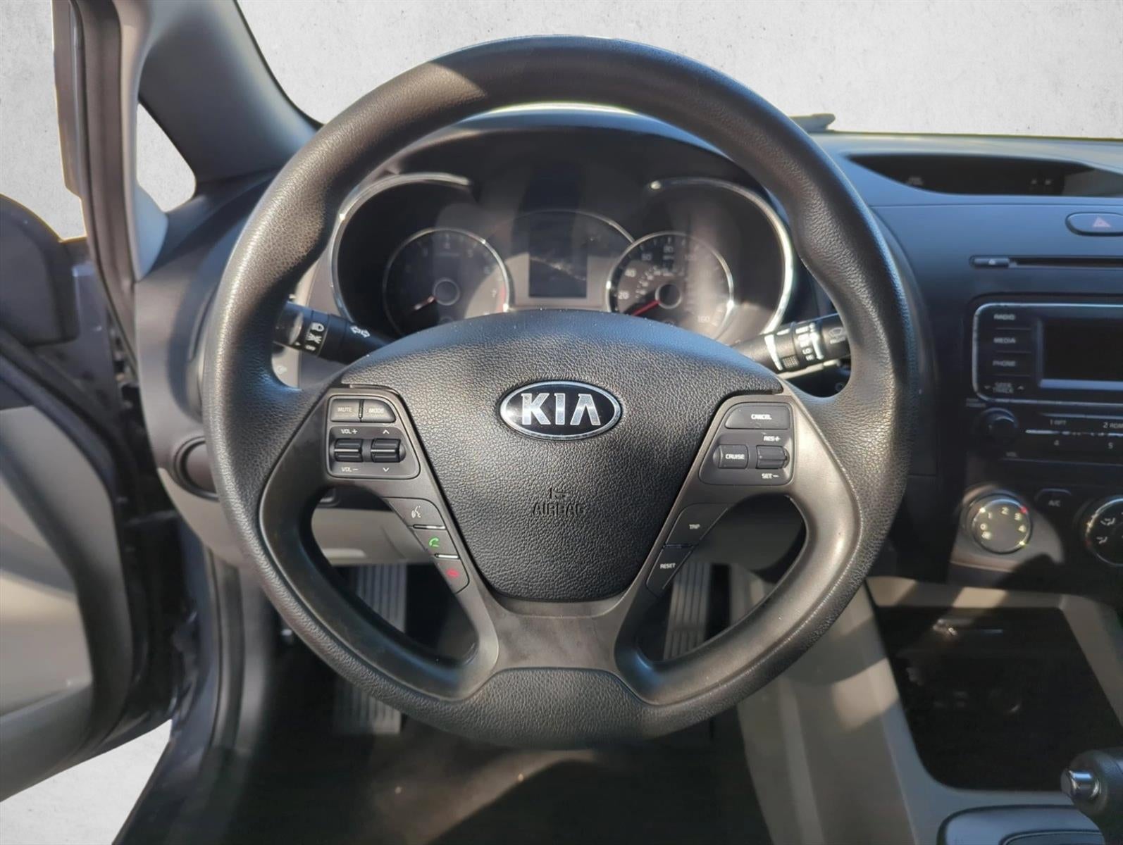 2015 Kia Forte 4dr Sdn Auto LX