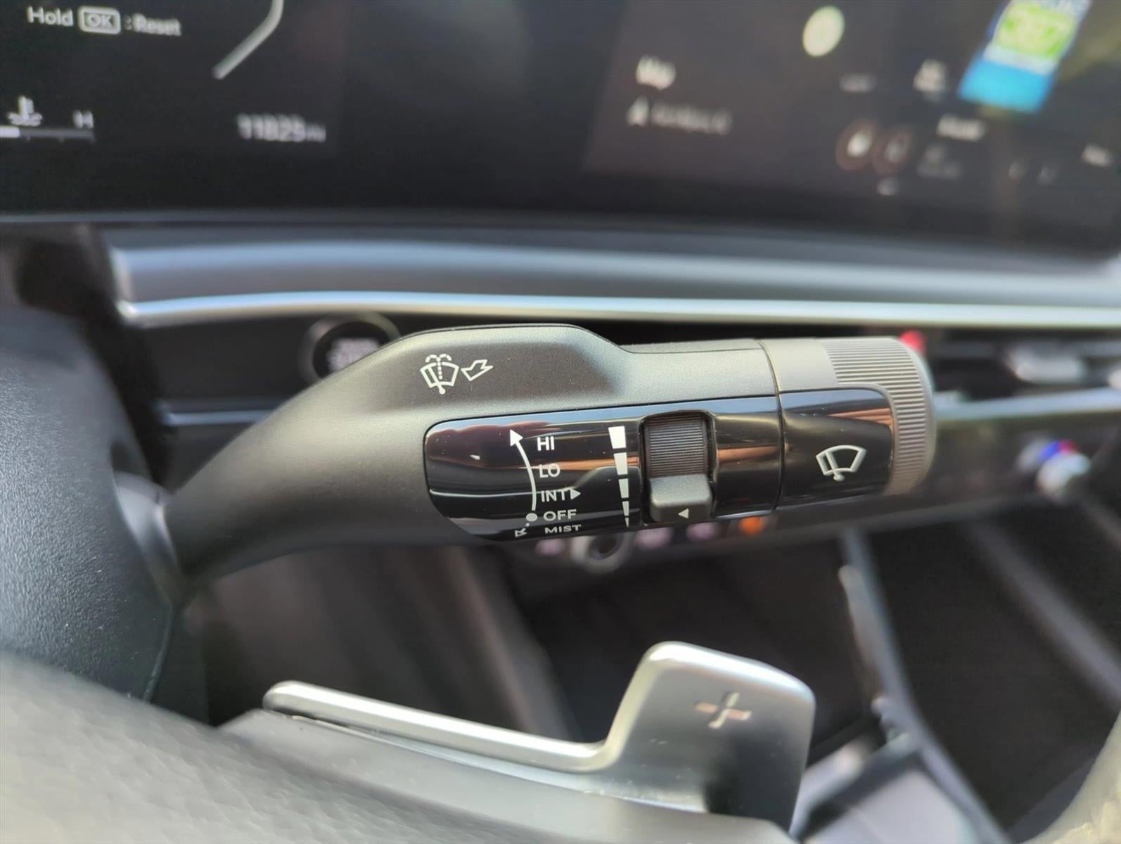 2025 Kia K5 GT DCT FWD