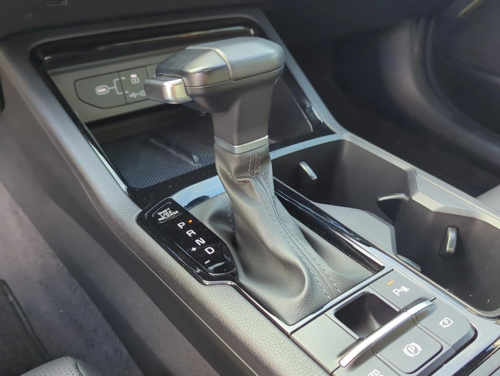 2025 Kia K5 GT DCT FWD