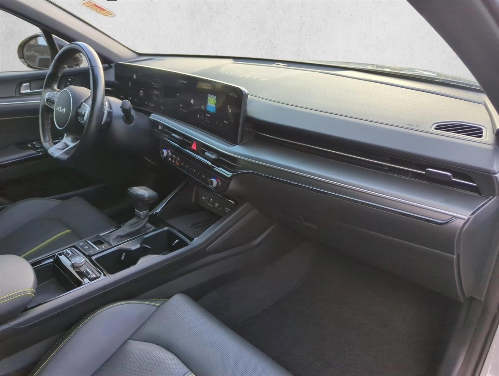 2025 Kia K5 GT DCT FWD