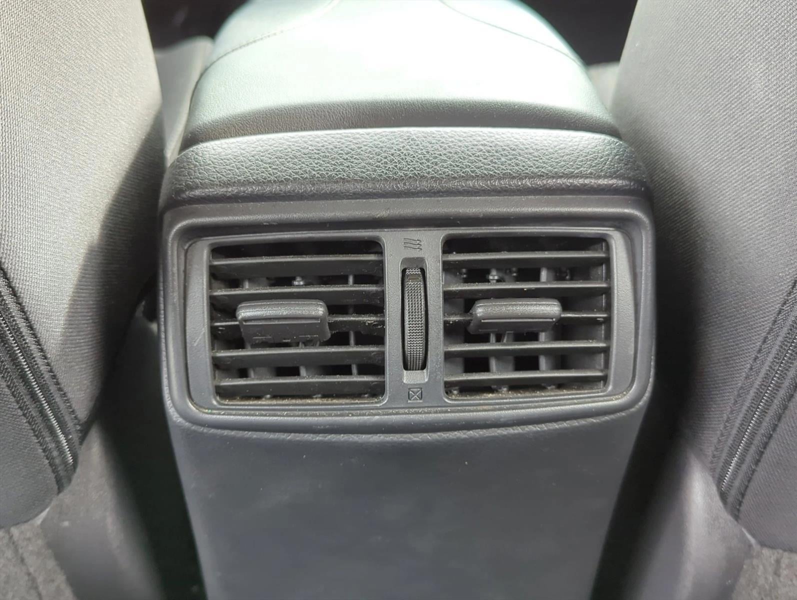 2019 Nissan Rogue FWD SV