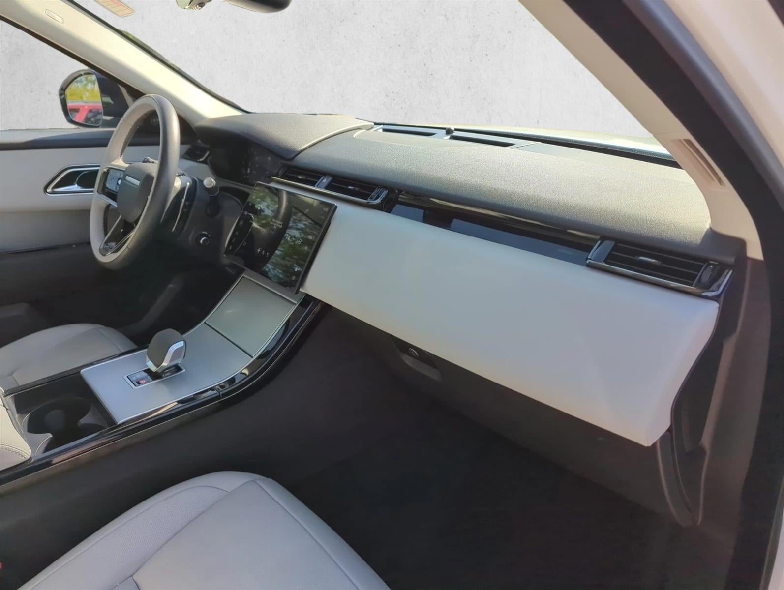 2025 Land Rover Range Rover Velar P250 S