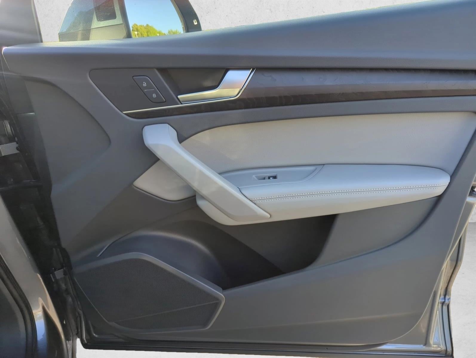 2020 Audi Q5 Premium Plus 45 TFSI quattro