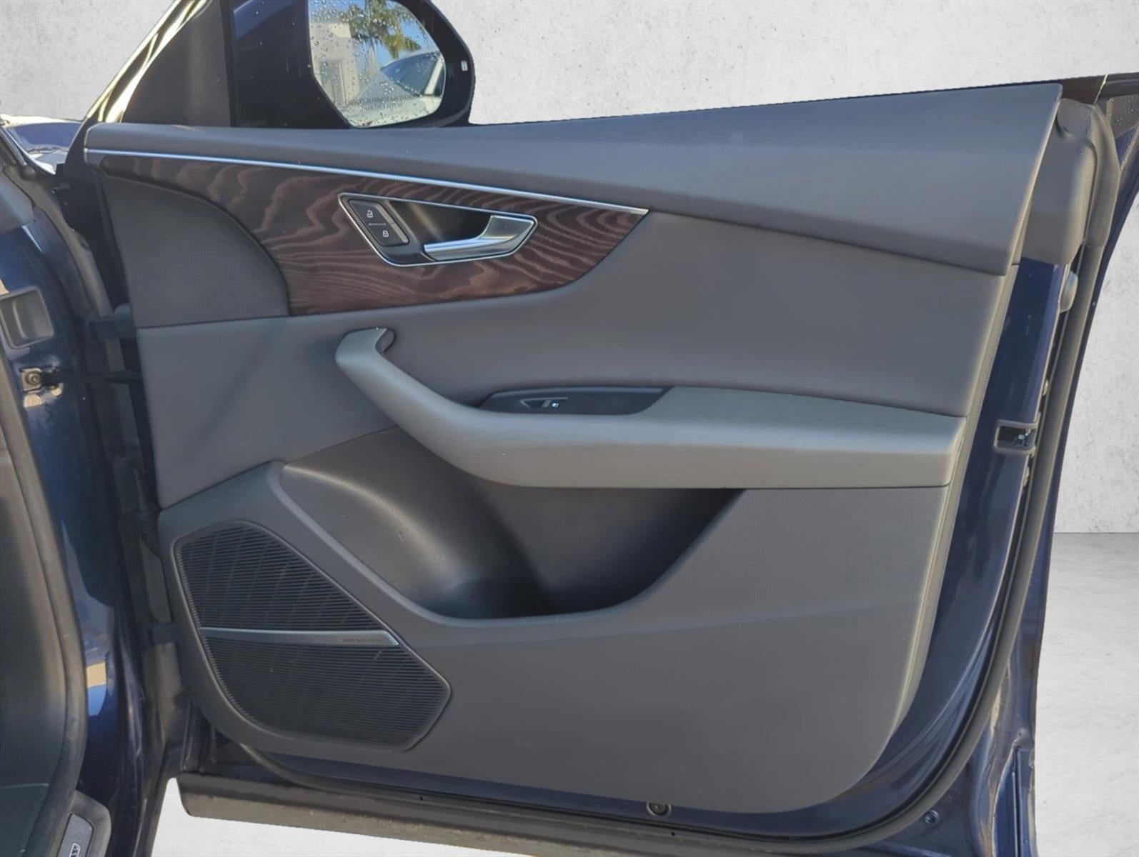 2021 Audi Q8 Premium Plus 55 TFSI quattro