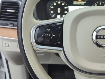 2022 Volvo XC90 T5 FWD Momentum 7P